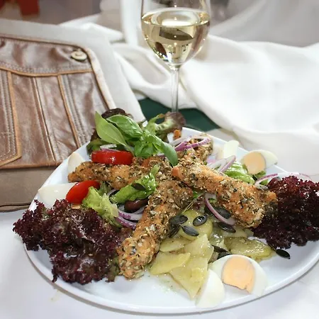 - Gaestehaus Schusterbauer Guest house Rein