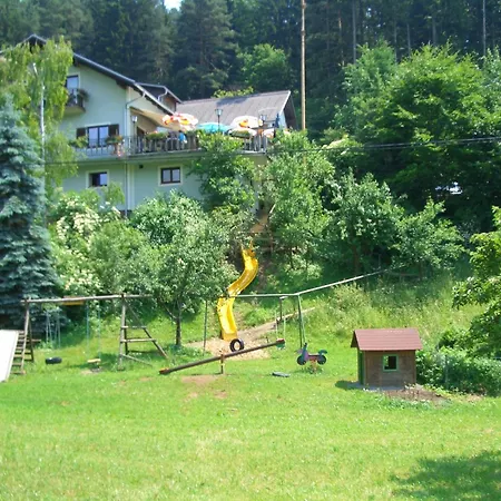 - Schusterbauer Gasthof Rein