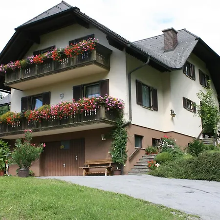 - Gaestehaus Schusterbauer