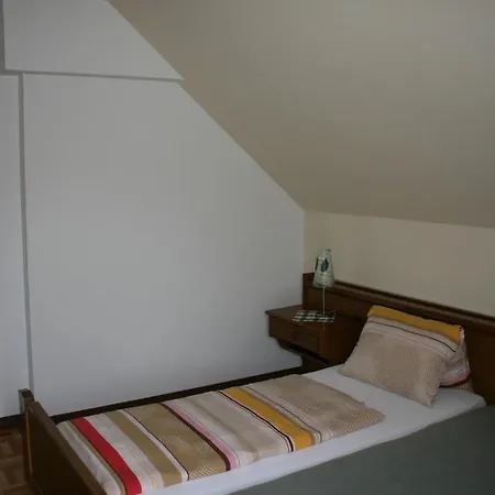 - Gaestehaus Schusterbauer 3* Rein